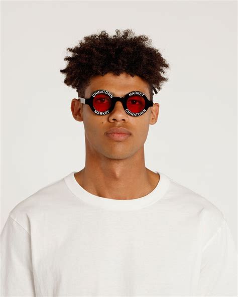 Market – Black & Red Akila Sunglasses